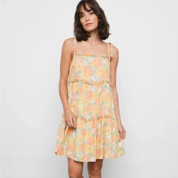 NWT Rails Caralyn Daisy Meadow Floral Yellow Tier Mini Dress Size Small - Picture 1 of 8